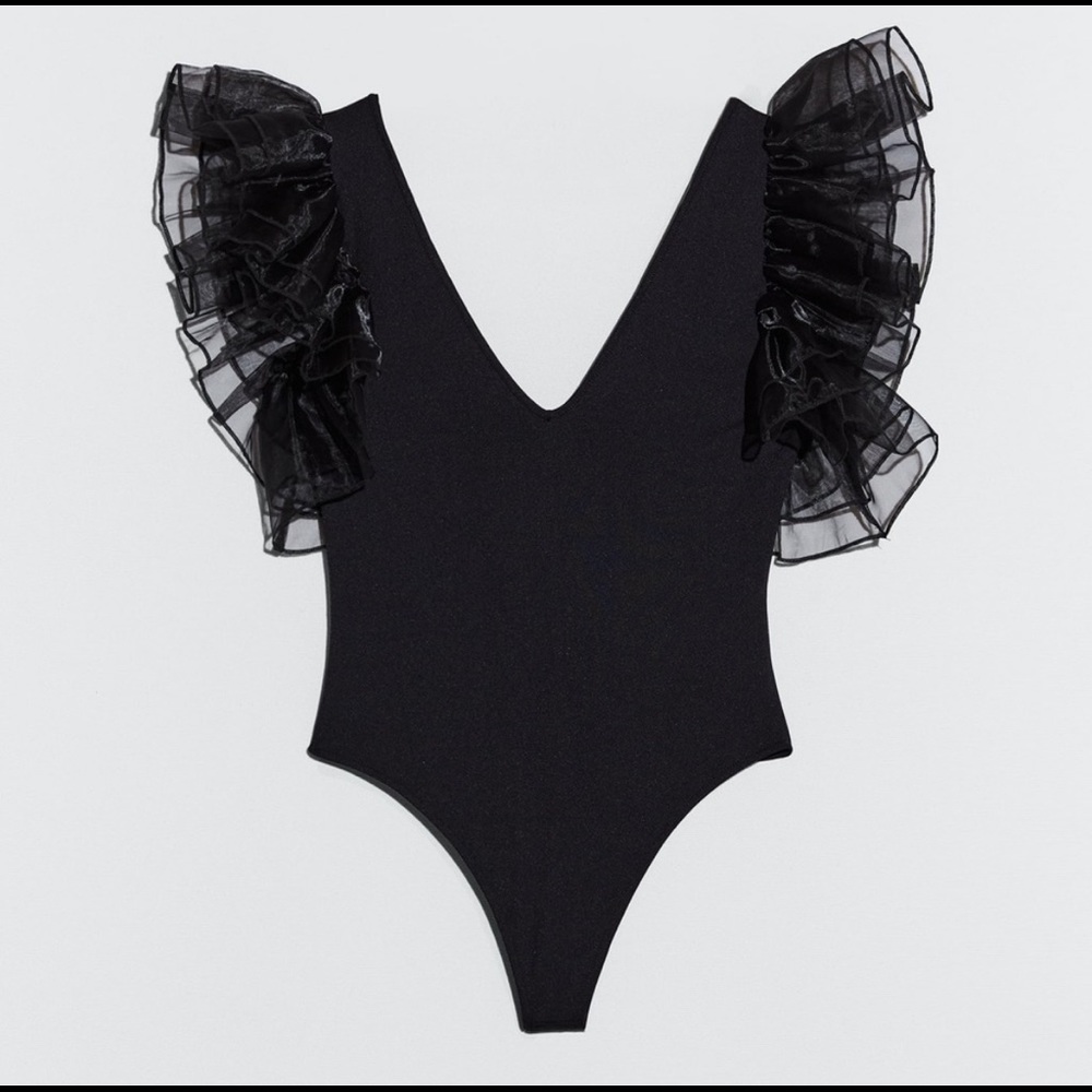NWT Zara black body with organza sleeves